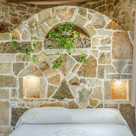 Pietra Viva Charming Villas Aparthotel *