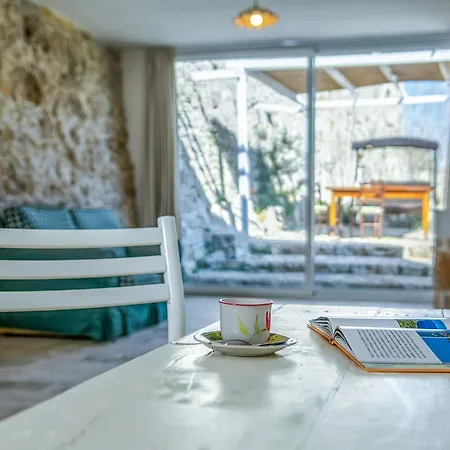 Aparthotel Pietra Viva Charming Villas Felline